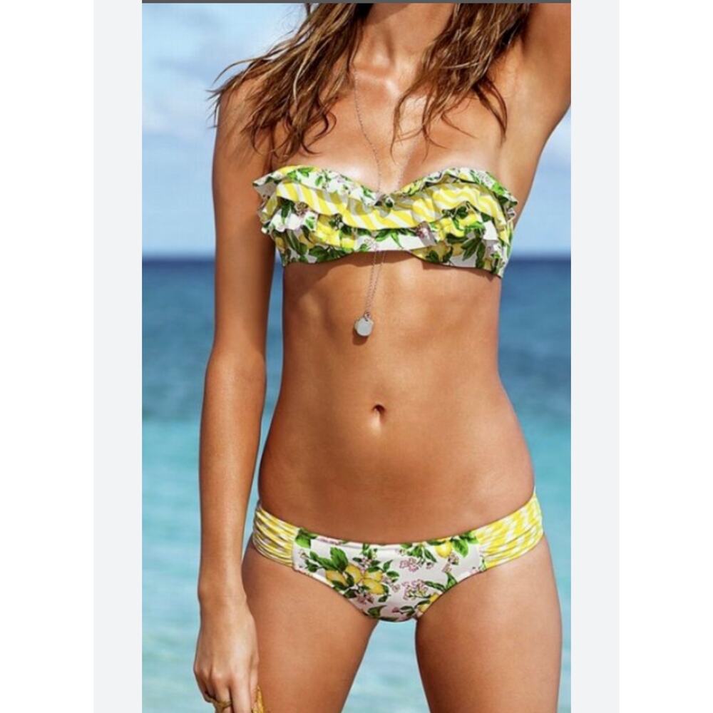 2012 Victoria’s Secret Yellow Lemon Ruffle Bikini 34B Top/Medium Bottoms